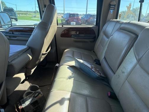 2001 Ford F-250 Lariat
