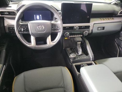 2025 Toyota 4Runner Hybrid Trailhunter