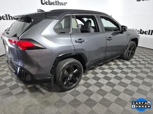2020 Toyota RAV4 Hybrid SE