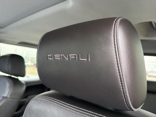 2015 GMC Sierra 1500 Denali