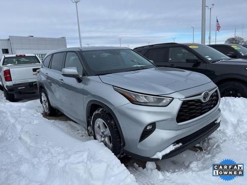 2020 Toyota Highlander LE