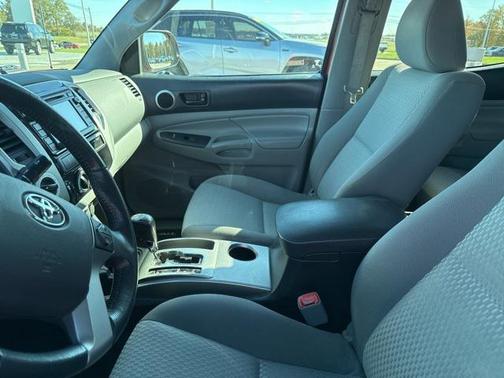 2015 Toyota Tacoma Base