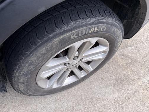 2017 Ford Explorer Base