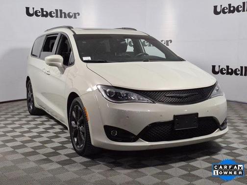 2020 Chrysler Pacifica Touring-L Plus