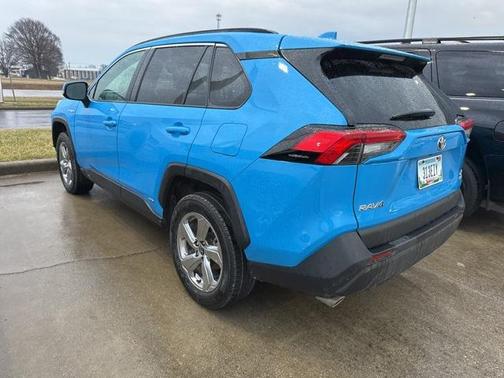 2021 Toyota RAV4 Hybrid XLE Premium