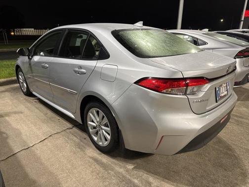 2025 Toyota Corolla Hybrid LE