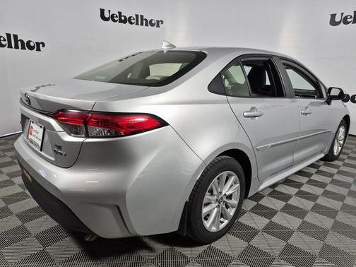 2025 Toyota Corolla Hybrid LE