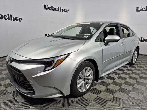 2025 Toyota Corolla Hybrid LE