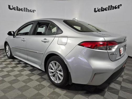 2025 Toyota Corolla Hybrid LE