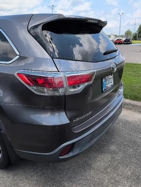 2015 Toyota Highlander LE