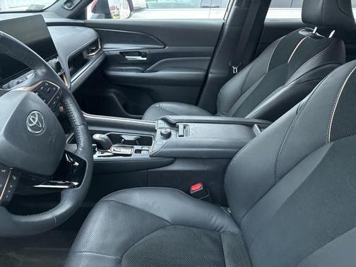 2024 Toyota Grand Highlander Hybrid Limited MAX