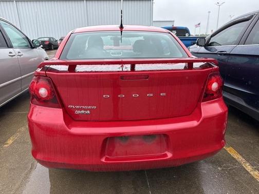 2014 Dodge Avenger SE