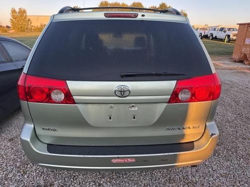 2008 Toyota Sienna XLE