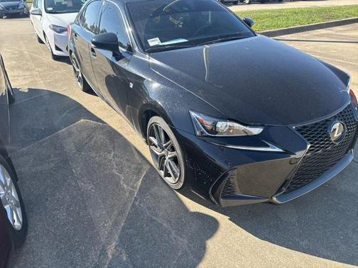 2018 Lexus IS 300 Base