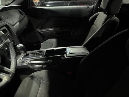 2013 Ford Mustang V6