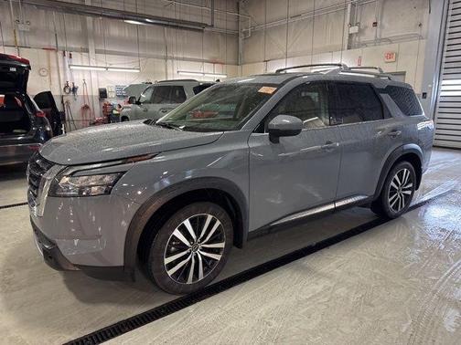 Boulder Gray 2025 Nissan Pathfinder Platinum 4WD