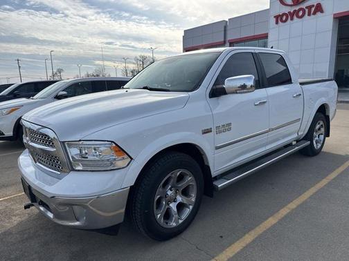 2015 RAM 1500 Laramie