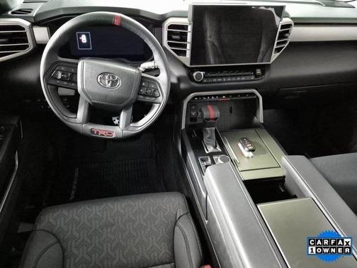 2025 Toyota Sequoia SR5