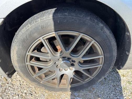 2010 Lincoln MKZ Base