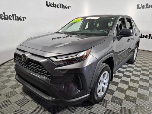 2023 Toyota RAV4 LE