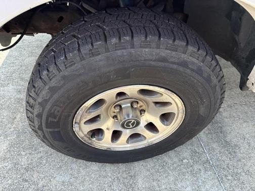 2001 Mazda B3000 DS