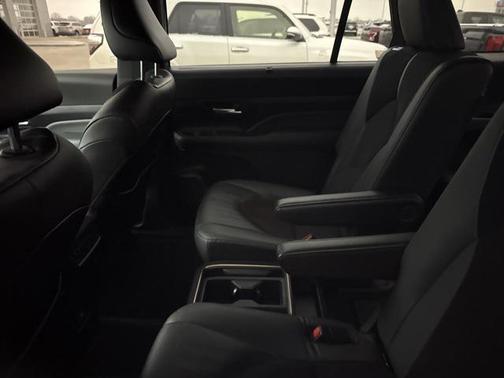 2024 Toyota Grand Highlander Hybrid Limited MAX