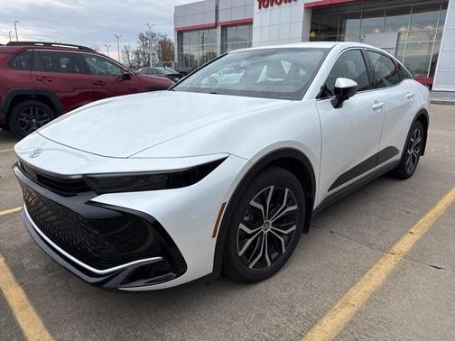 2023 Toyota Crown XLE