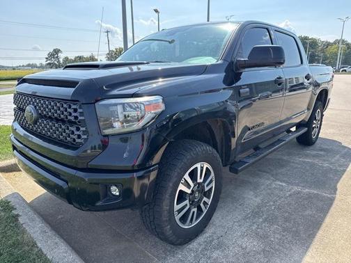 2018 Toyota Tundra SR5