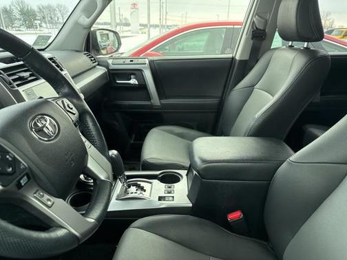 2024 Toyota 4Runner TRD Off Road Premium