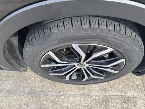 2024 Toyota Crown XLE