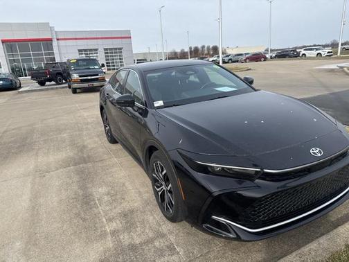 2024 Toyota Crown XLE