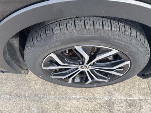 2024 Toyota Crown XLE