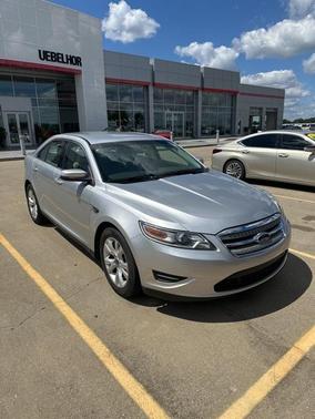 2011 Ford Taurus SEL