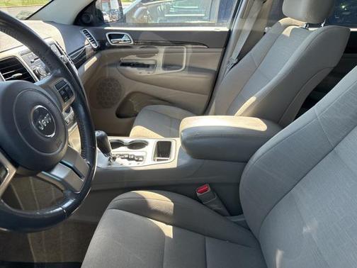 2011 Jeep Grand Cherokee Laredo