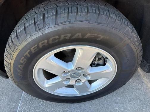 2011 Jeep Grand Cherokee Laredo