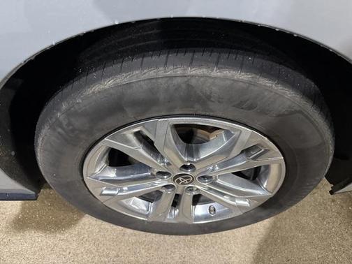 2023 Toyota Sienna XSE 7 Passenger