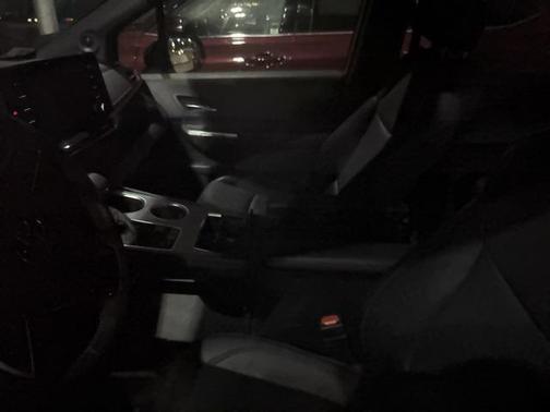 2023 Toyota Sienna XSE 7 Passenger