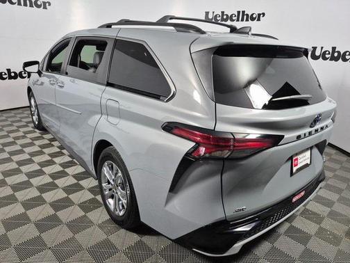 2023 Toyota Sienna XSE 7 Passenger