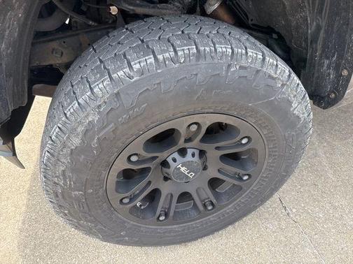 Magnetic Gray Metallic 2016 Toyota Tacoma TRD Sport