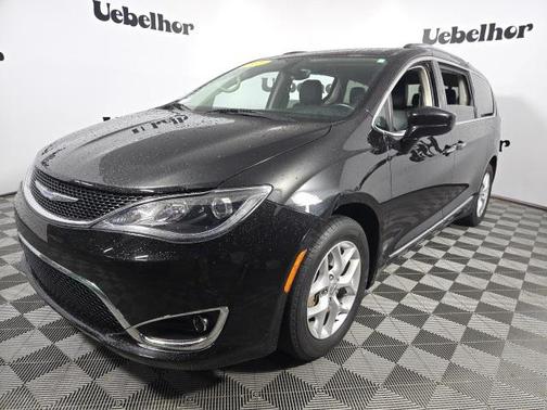 2018 Chrysler Pacifica Touring-L Plus