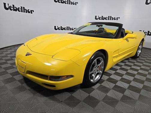 2000 Chevrolet Corvette Base