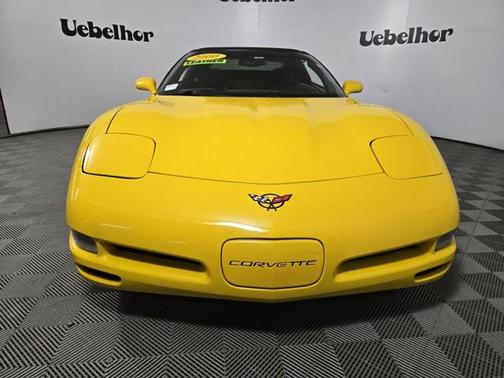 2000 Chevrolet Corvette Base