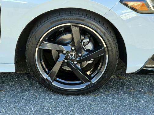2022 Honda Civic Touring