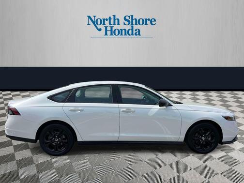 Platinum White Pearl 2025 Honda Accord SE