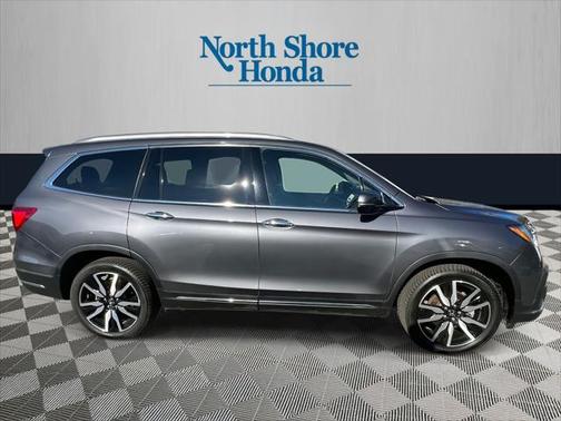 2021 Honda Pilot Touring 8-Passenger