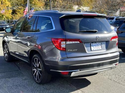 2021 Honda Pilot Touring 8-Passenger