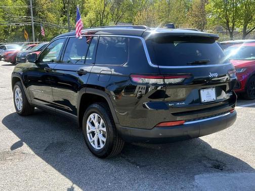 Diamond Black Crystal Pearlcoat 2021 Jeep Grand Cherokee L Limited