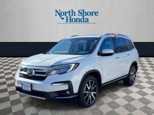 2022 Honda Pilot Touring 8-Passenger