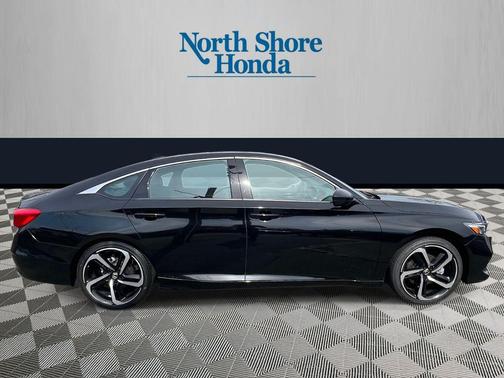 Crystal Black Pearl 2022 Honda Accord Sport 1.5T