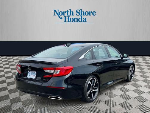 Crystal Black Pearl 2022 Honda Accord Sport 1.5T